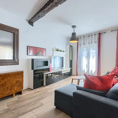 19th Comfort Flat By Next Stop Bilbau