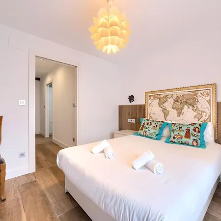 Daire 19th Comfort Flat By Next Stop