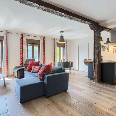 Daire 19th Comfort Flat By Next Stop
